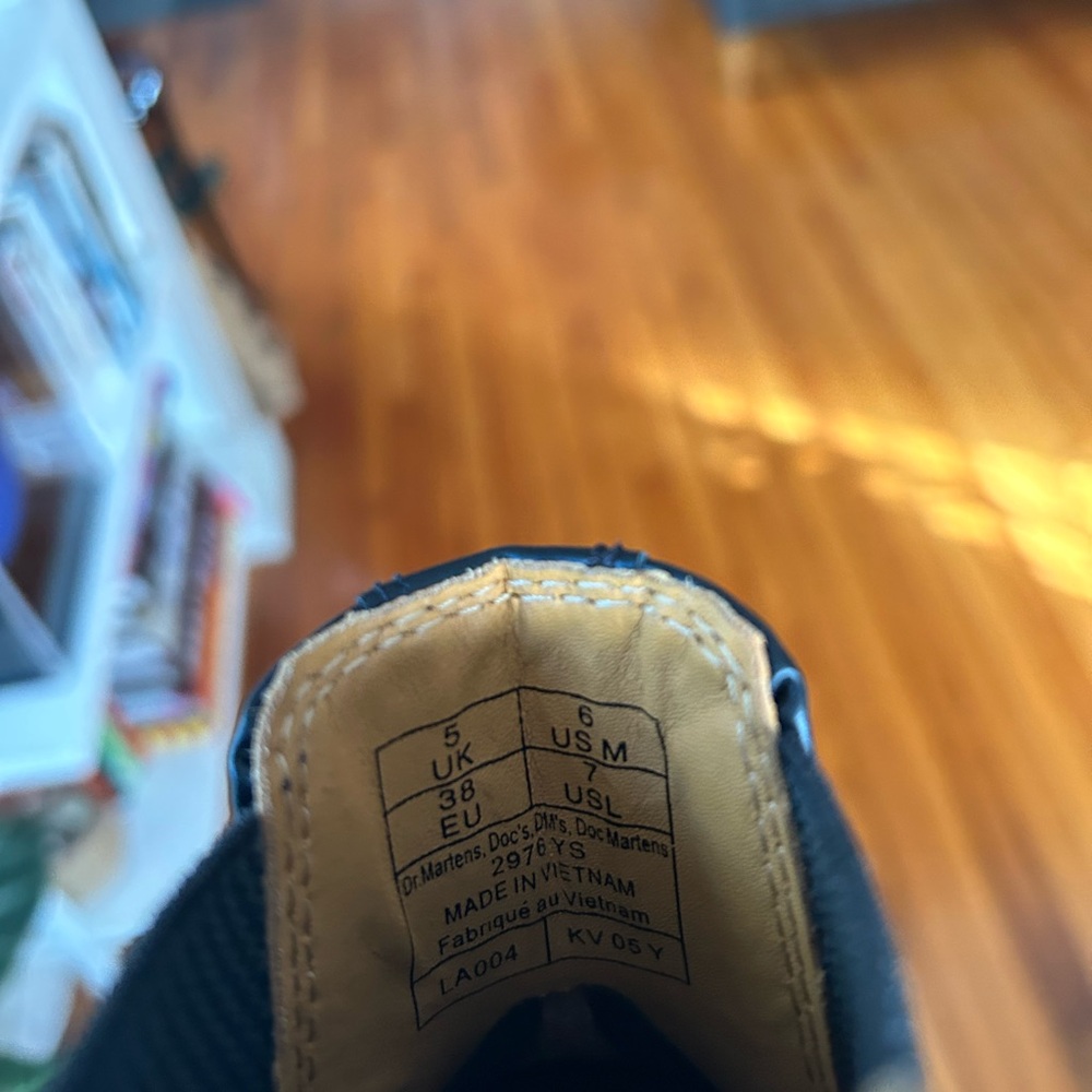 Dr. Martens Chelsea Boots Nappa Leather - Picture 6 of 8